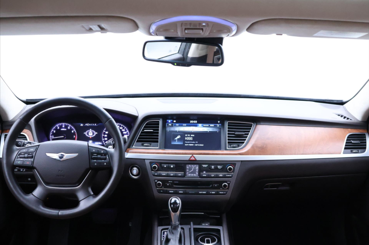 Hyundai Genesis 3,8 GDI 232kW CZ DPH