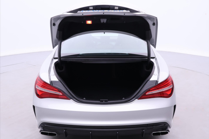 Mercedes-Benz CLA 2,0 45 AMG 280kW 4Matic