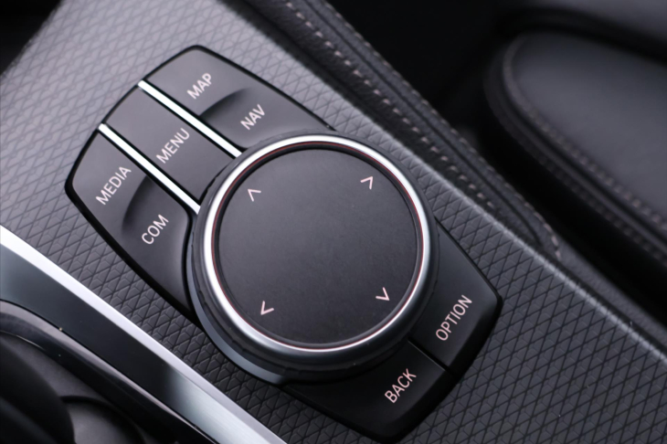 BMW Řada 5 4,4 M550i xDrive 390kW