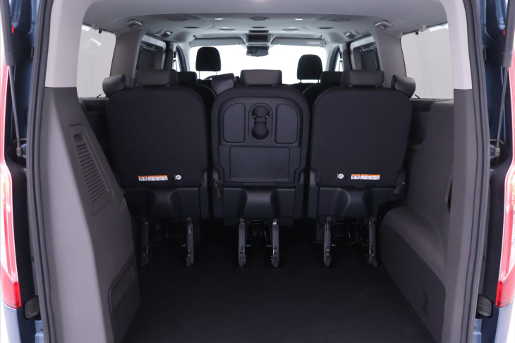 Ford Tourneo Custom 2,0 TDCi 136kW 8-Míst L2 DPH