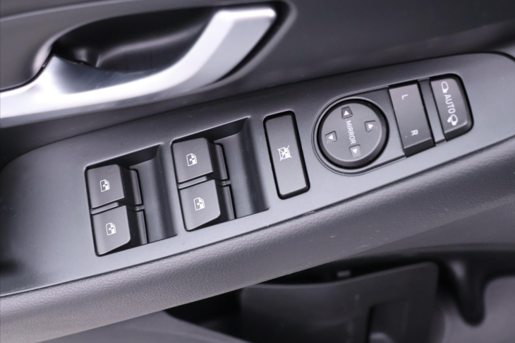 Hyundai i30 1,5 T-GDI 117kW CZ 1.Maj. DPH