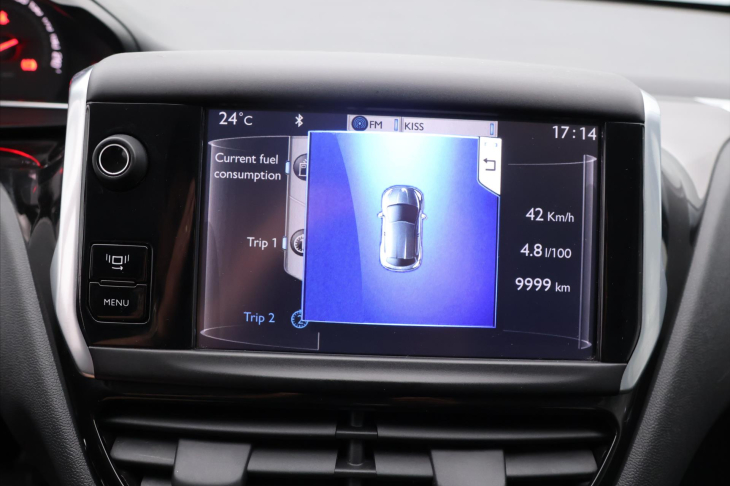 Peugeot 208 1,0 i 50kW Klimatizace