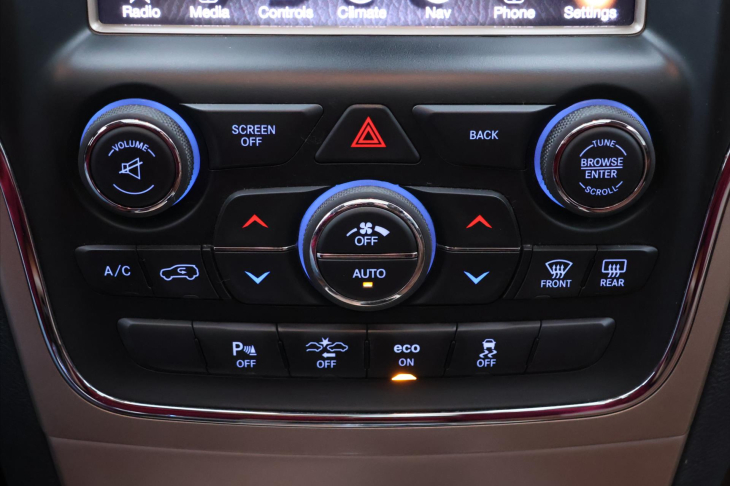 Jeep Grand Cherokee 3,0 CRD Aut. Summit 1.Maj DPH