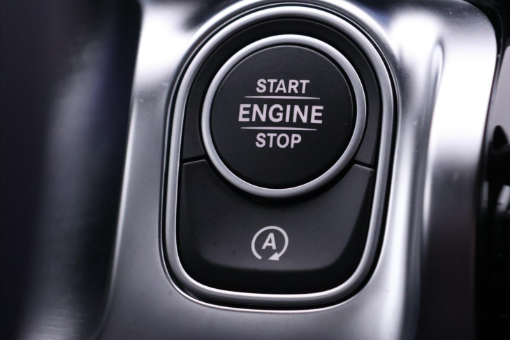 Mercedes-Benz GLB 2,0 200d 4Matic AMG Premium