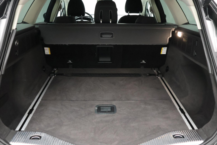 Ford Mondeo 2,0 TDCI 110kW CZ Titanium LED