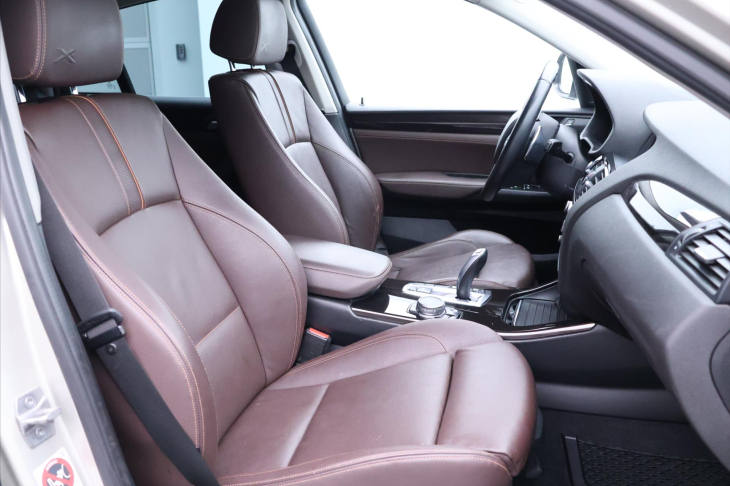 BMW X4 2.0 140kW xDrive Kůže Klima CZ