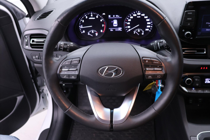 Hyundai i30 1,5 T-GDI 117kW CZ 1.Maj. DPH