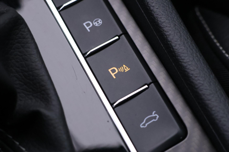 Škoda Superb 2,0 TSI 140kW DSG CZ Sportline