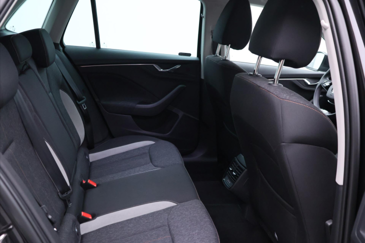 Škoda Kamiq 1,5 TSI 110kW DSG Style DPH CZ