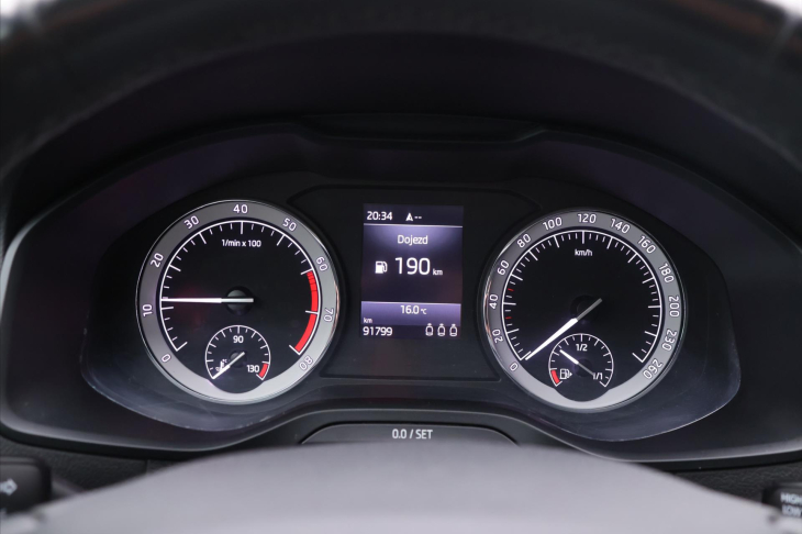 Škoda Karoq 1,5 TSI 110kW Style CZ 1.Maj