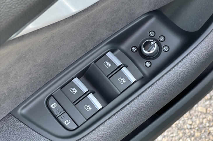 Audi Q7 3.0 50 TDI Quattro S line CZ DPH