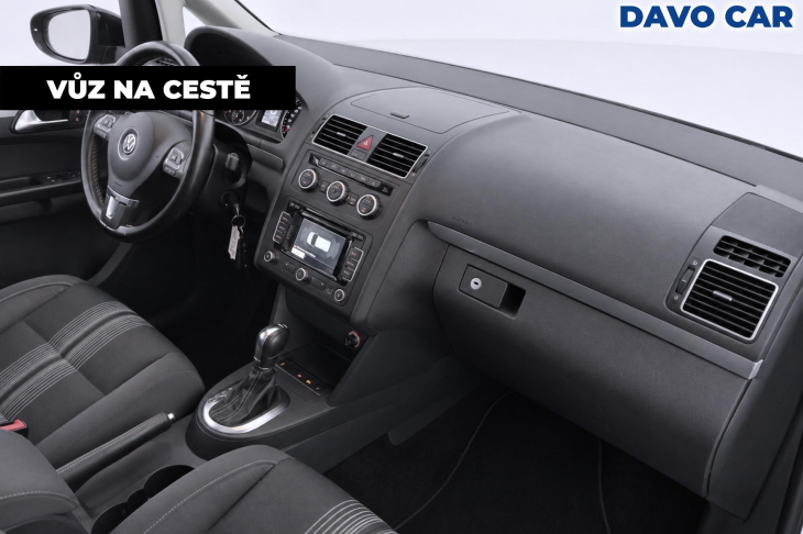 Volkswagen Touran 2,0 TDI 103 kW DSG Match Panorama