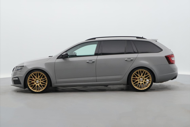 Škoda Octavia 2,0 TDI 135kW LED Navigace RS