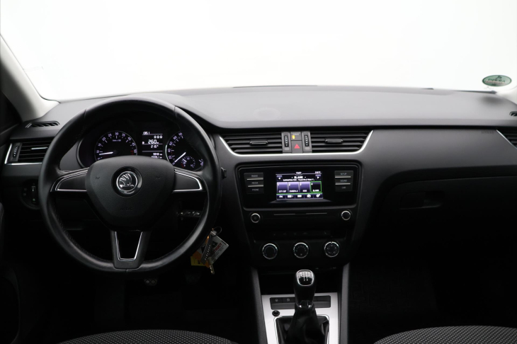 Škoda Octavia 1,6 TDI CZ Serv.Kniha Tažné