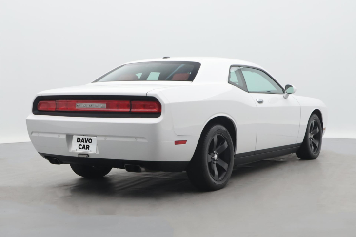 Dodge Challenger 3,6 L SXT 227kW Pentastar Xpipe