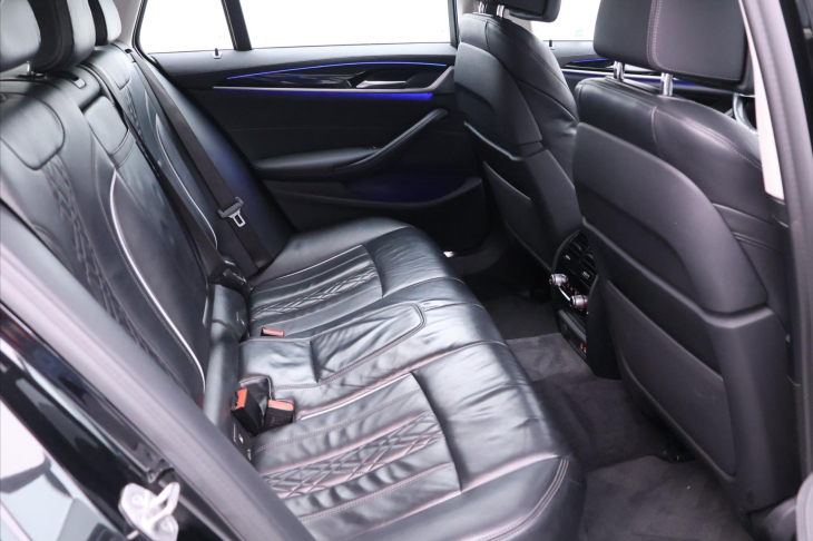 BMW Řada 5 3,0 530d xDrive 210kW Aut.