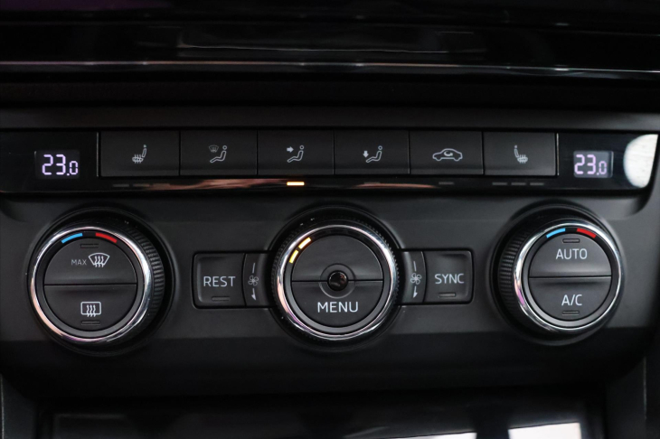 Škoda Superb 2,0 TDI 110kW Style CZ DPH