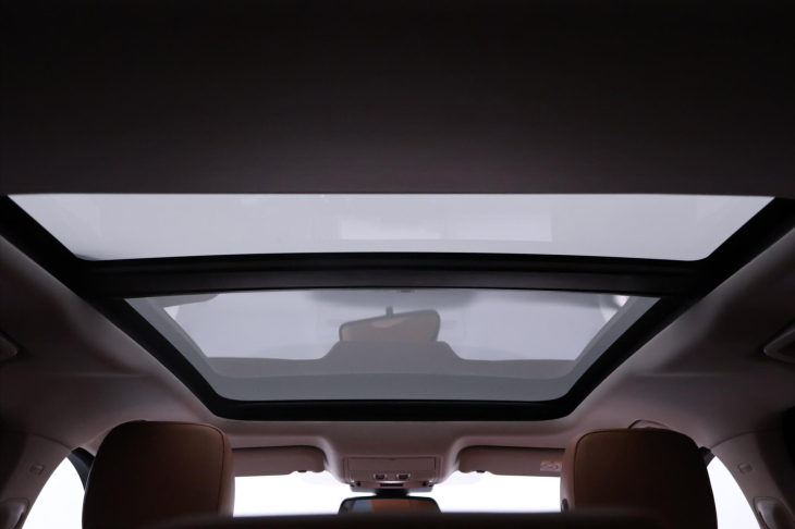 Jaguar F-Pace 2,0 132kW Auto Panorama 20d