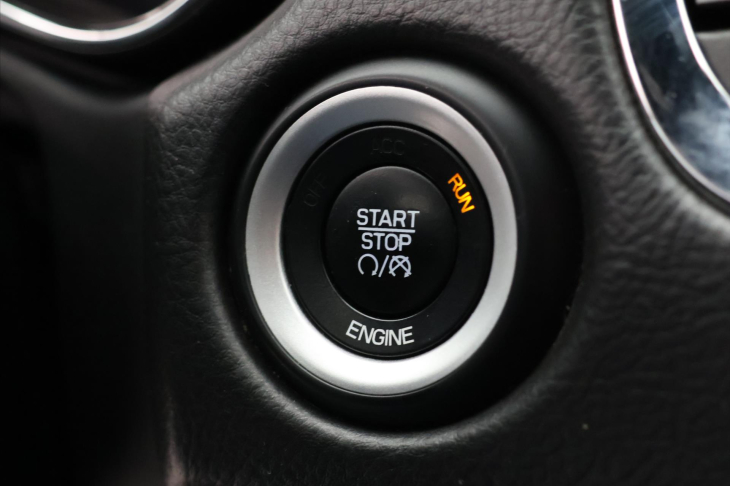 Dodge Durango 3,6 V6 216kW AWD Limited Beats