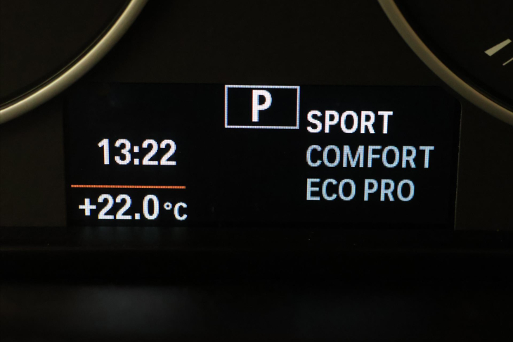 BMW X3 3,0 35d 230KW Xdrive PANORAMA