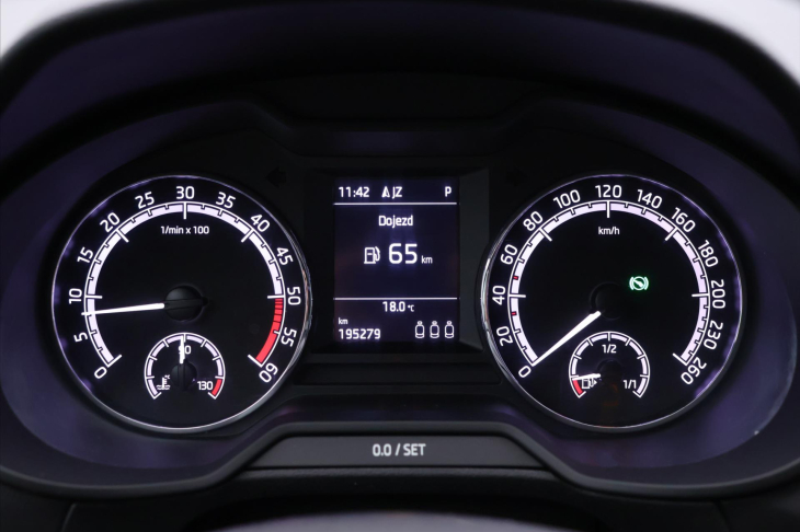 Škoda Octavia 2,0 TDI 110KW DSG Soleil