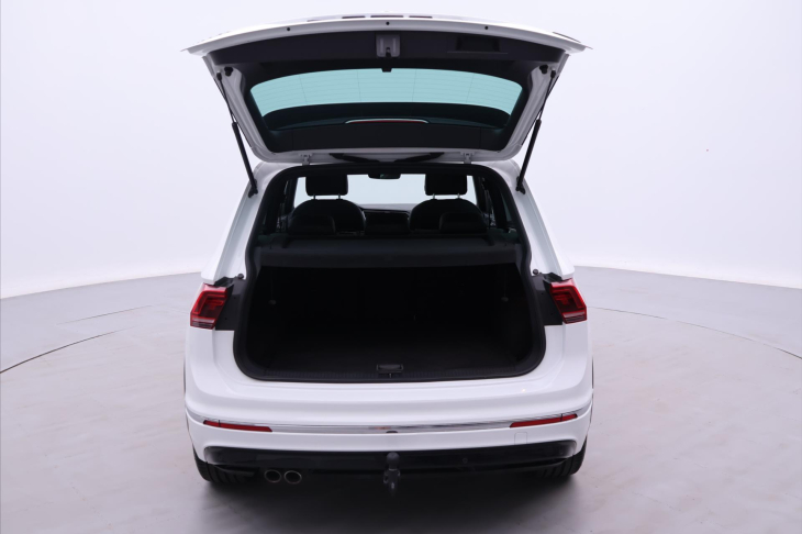 Volkswagen Tiguan 2,0 TDI DSG 4M CZ R-Line LED