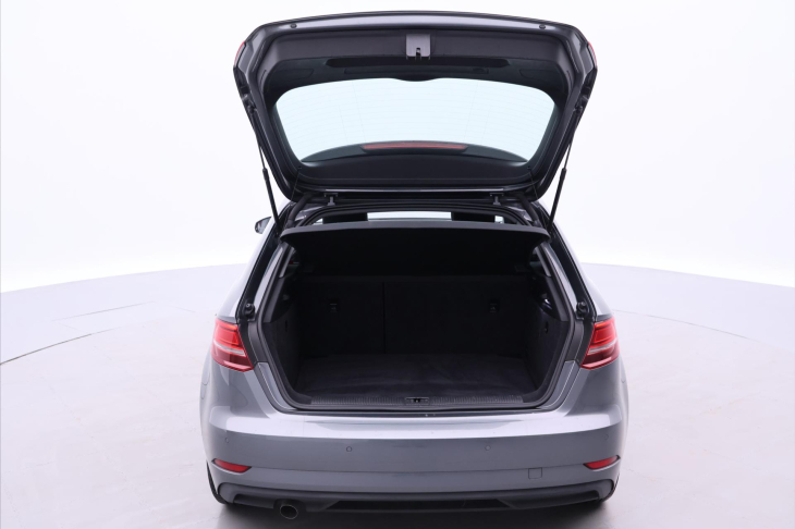 Audi A3 1,0 TFSI Aut.klima Navi Xenon