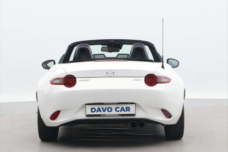 Mazda MX-5 2,0 Skyactiv-G160 118kW Revolution