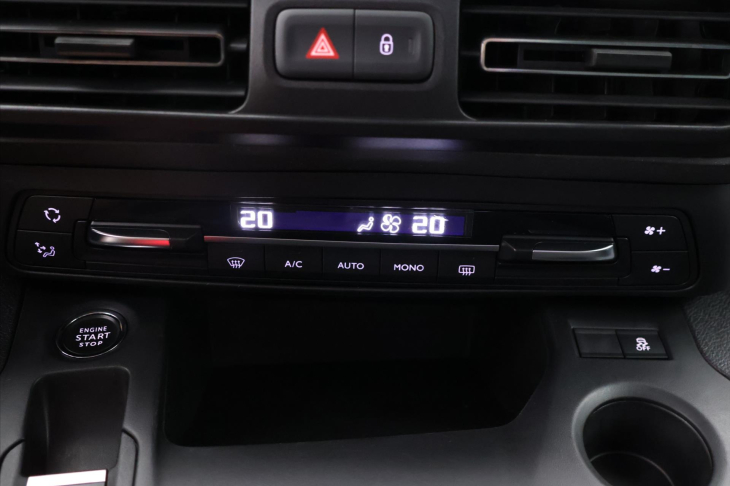 Citroën Berlingo 1,5 HDI 96kW Shine M PANO