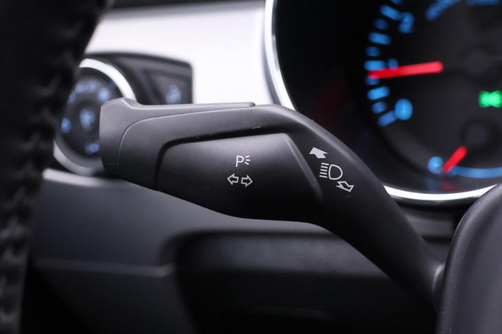 Ford Mustang 5,0 310 kW GT Automat 1. Maj