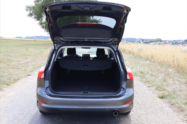 Ford Focus 1,0 EB 92kW EDIT Aut.klima Navi