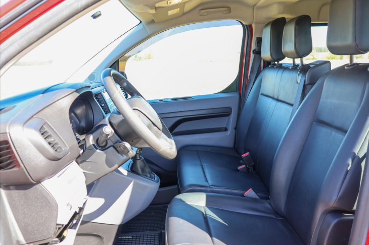 Citroën Jumpy 1,5 HDI 75kW CZ 6-Míst Tažné