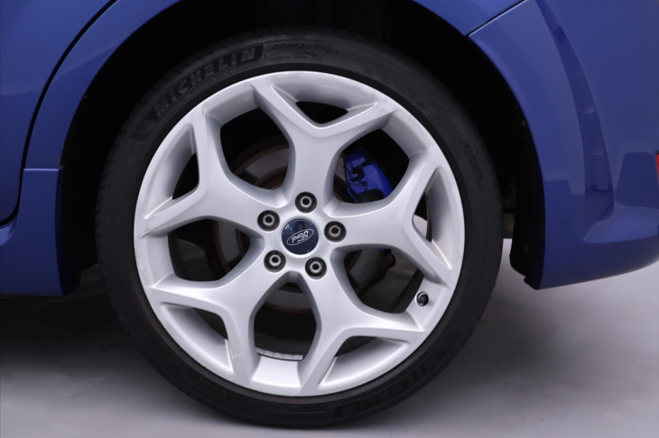 Ford Focus 2,5 T 166kW Klima Recaro ST