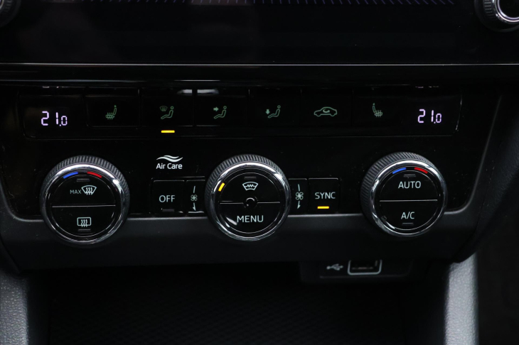 Škoda Octavia 2,0 TSI 169kW DSG CZ RS