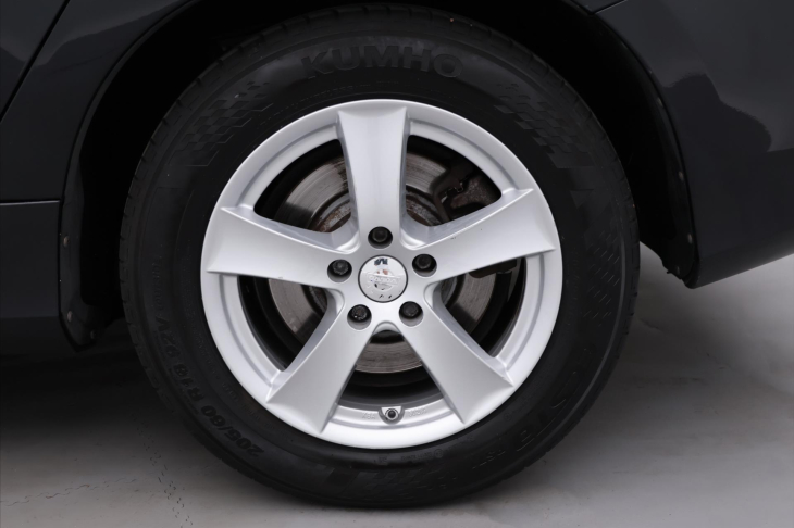 Volvo V60 1,6 D2 84kW Kinetic
