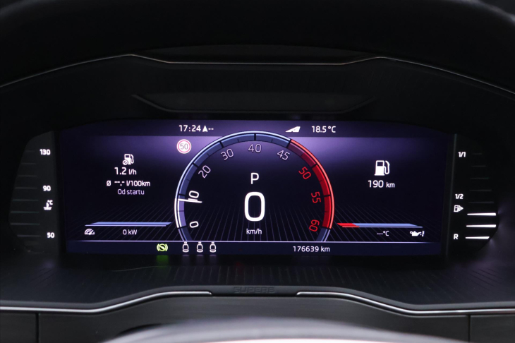 Škoda Superb 2,0 TDI 147kW DSG CZ Scout DPH