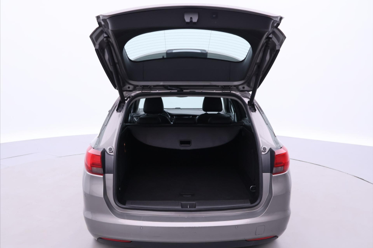 Opel Astra 1,4 T 110kW Aut. Innovation CZ