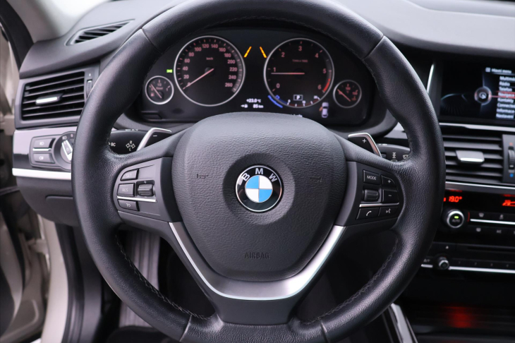 BMW X4 2.0 140kW xDrive Kůže Klima CZ