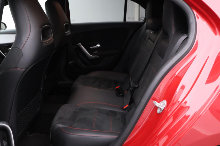 Mercedes-Benz Třídy A 1,5 180d 85kW Aut. CZ Navi