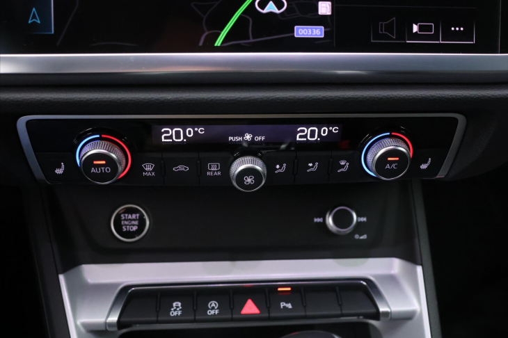 Audi Q3 1,5 35 TFSI S tronic S line CZ DPH