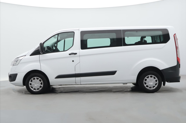 Ford Transit Custom 2,0 TDCI Navi 9-Míst DPH L2