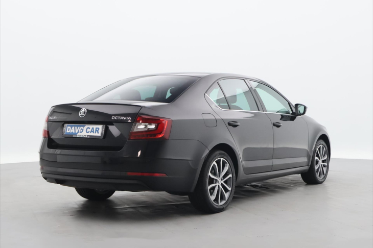 Škoda Octavia 2,0 TSI 140kW DSG Style CZ