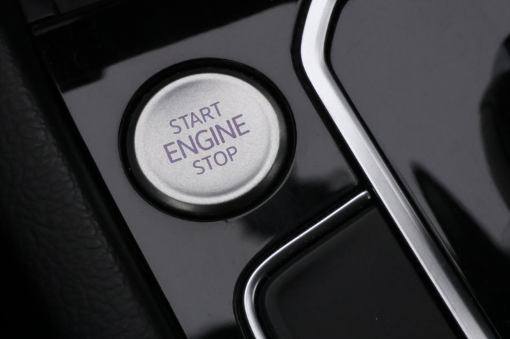 Volkswagen Passat 2,0 TDI 110kW Elegance DSG DPH