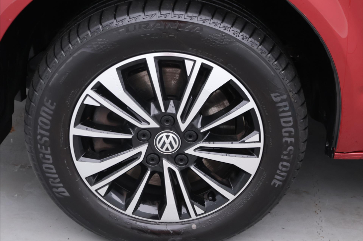 Volkswagen Multivan 2.0 TDI 150kW L 7-Míst DPH