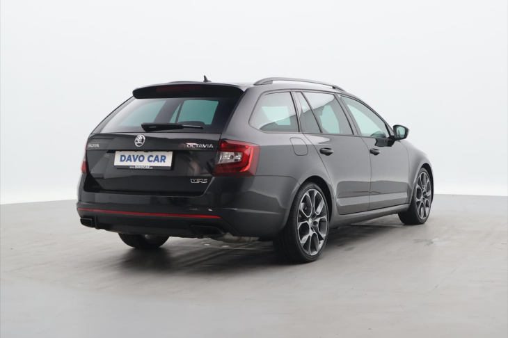 Škoda Octavia 2.0 TSI 180kW Challenge RS