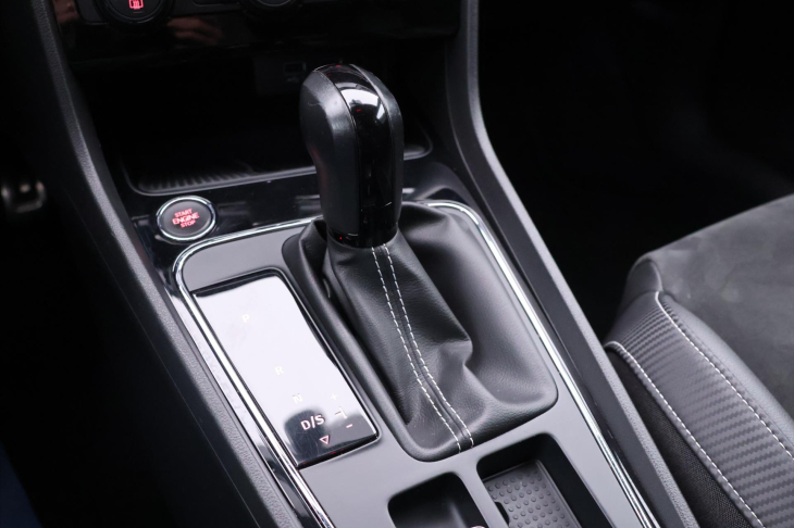 Seat Leon 2,0 TSI Cupra 221kW 4Drive DSG