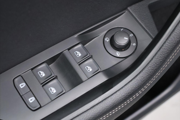 Škoda Superb 2,0 TDI 110kW Style DSG  CZ