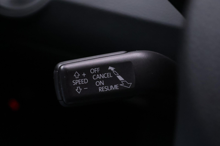 Volkswagen Passat 1,4 TSI 90kW Comfort Navi 1Maj