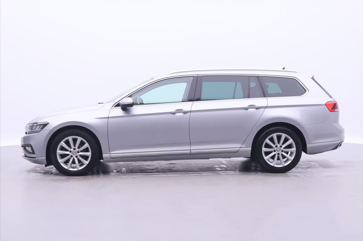 Volkswagen Passat 2,0 TDI 140kW DSG Elegance DPH