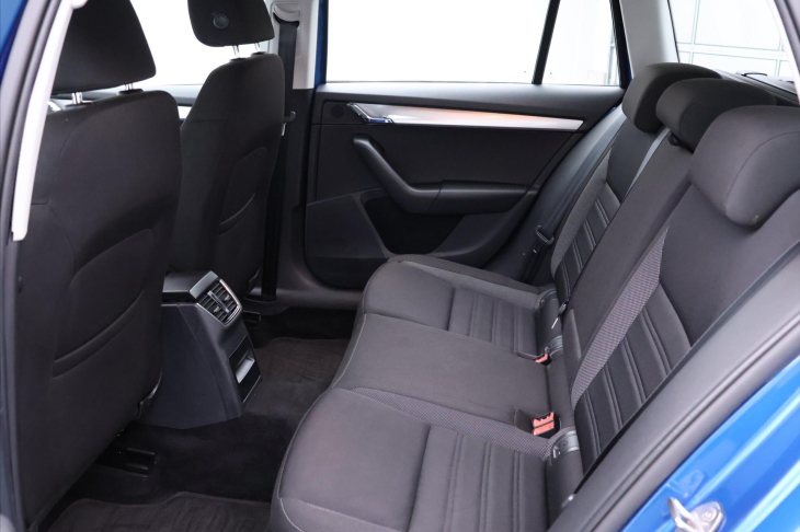 Škoda Octavia 1,5 TGi 96kW DSG CZ Kessy